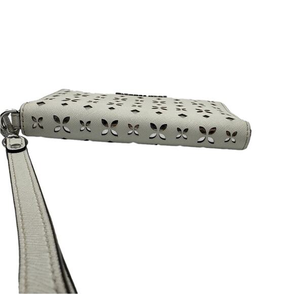 MICHAEL KORS Off white and Silver Jet Set Wallet - Picture 3 of 10